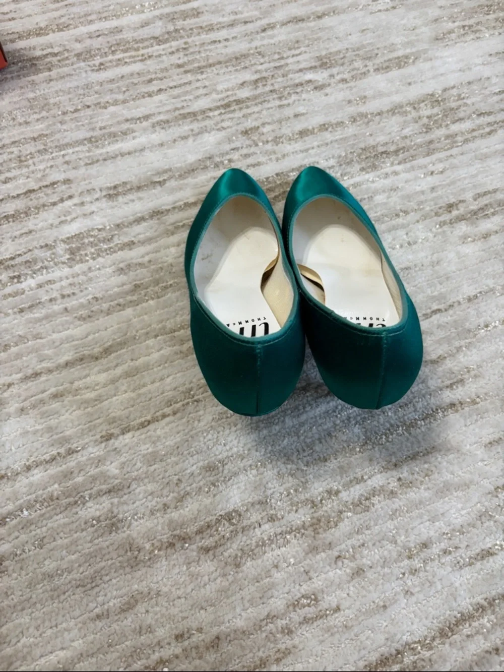 Vintage Dyed Teal Thom McAn Satin Pointed-Toe Heels Size 6 Formal Chic 90s